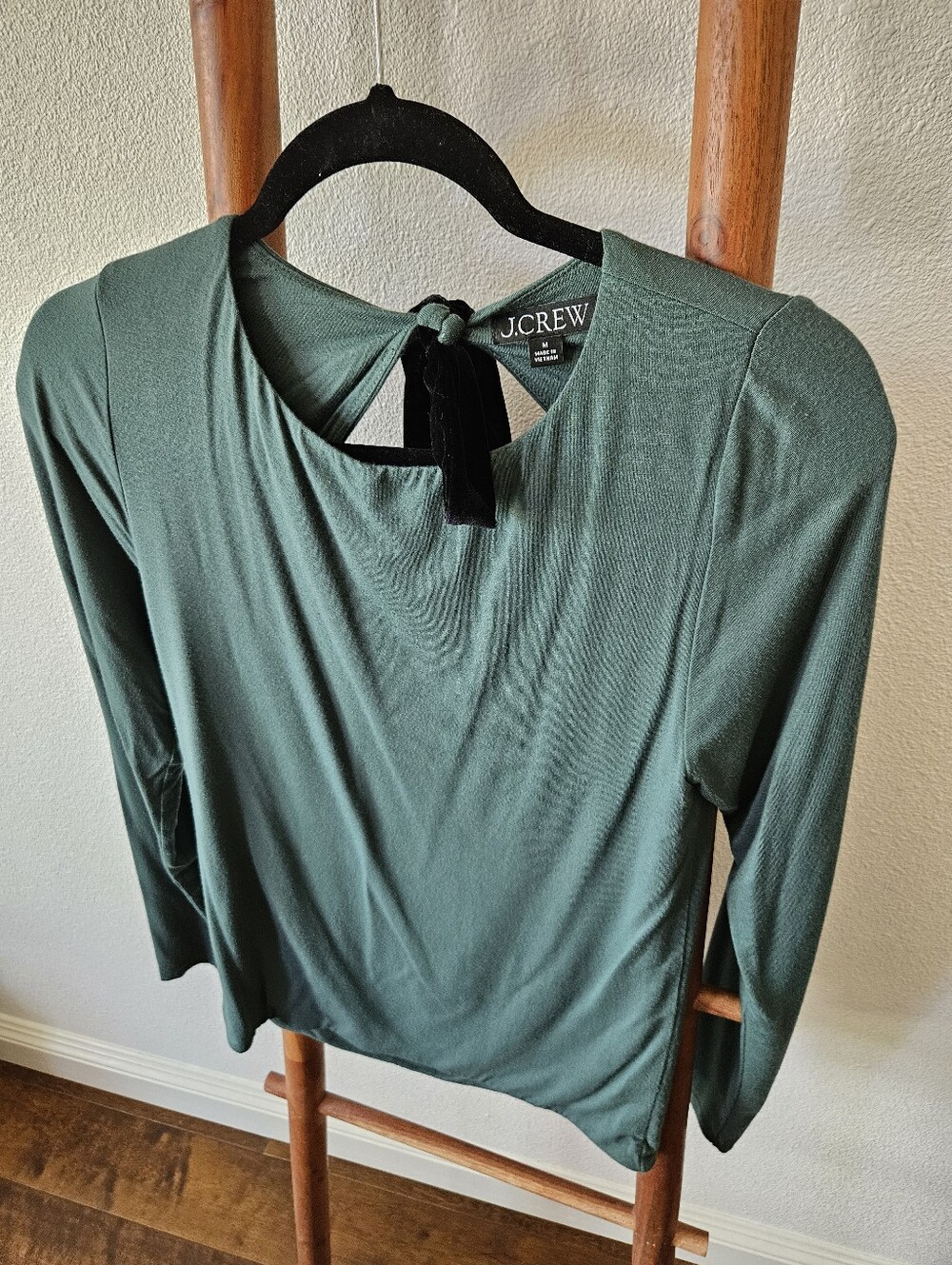 J. Crew Formknit Open back Velvet Bow Shirt - Picture 6 of 15